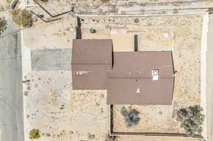 9000 West Dr, Desert Hot Springs, CA 92240 - Photo 7