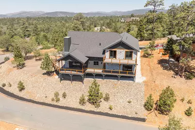 1681 Tuolumne Road, Big Bear City, CA 92314 - Photo 9