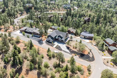 1681 Tuolumne Road, Big Bear City, CA 92314 - Photo 5