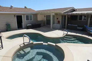 73854 7 Springs Dr, Palm Desert, CA 92260 - Photo 3