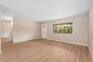 42280 Kansas St, Palm Desert, CA 92211 - Photo 9