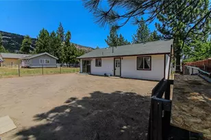 1084 Hugo Ln, Big Bear City, CA 92314 - Photo 27