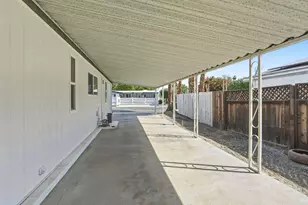 466 Cerritos Way, Cathedral City, CA 92234 - Photo 37