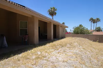 64635 Picard Court, Desert Hot Springs, CA 92240 - Photo 11