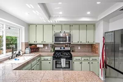 40731 Biscayne Drive, Palm Desert, CA 92211 - Photo 23