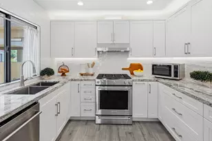 48963 Canyon Crest Ln, Palm Desert, CA 92260 - Photo 7