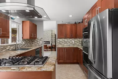 3105 Cambridge Court S, Palm Springs, CA 92264 - Photo 11