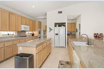 45809 Meadow Lake Drive, Indio, CA 92201 - Photo 25