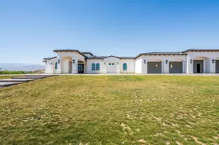 68200 Marion Way, Desert Hot Springs, CA 92240 - Photo 5
