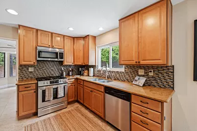 49035 Tango Court, La Quinta, CA 92253 - Photo 13