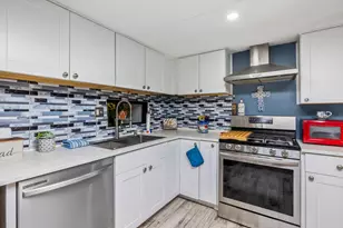 630 Cameo Dr, Palm Springs, CA 92264 - Photo 9