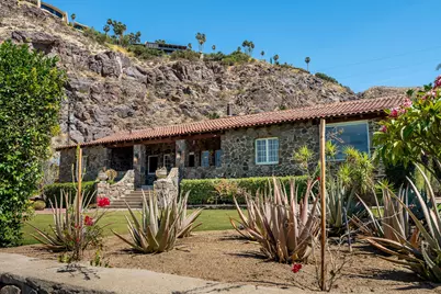 2350 S Araby Drive, Palm Springs, CA 92264 - Photo 3