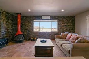 2467 Sand Dr, Landers, CA 92285 - Photo 15