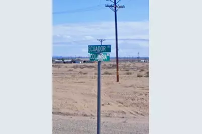 2164 Columbia Avenue, Thermal, CA 92274 - Photo 5