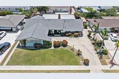 8822 Lola Avenue, Anaheim, CA 92804 - Photo 39