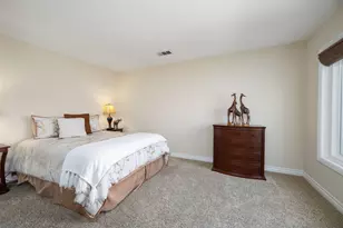 130 Desert Falls Dr E, Palm Desert, CA 92211 - Photo 23