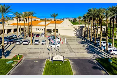 130 Desert Falls Drive E, Palm Desert, CA 92211 - Photo 37