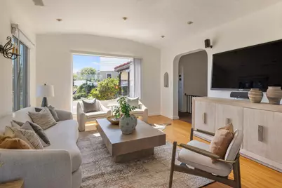3756 Clayton Avenue W, Los Angeles, CA 90027 - Photo 5