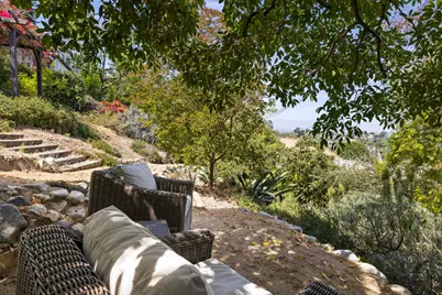 3756 Clayton Avenue W, Los Angeles, CA 90027 - Photo 37