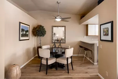 505 S Farrell Drive #D18, Palm Springs, CA 92264 - Photo 7