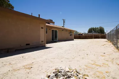16195 Via Vista, Desert Hot Springs, CA 92240 - Photo 23