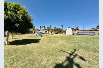 325 E Chanslor Way, Blythe, CA 92225 - Photo 39