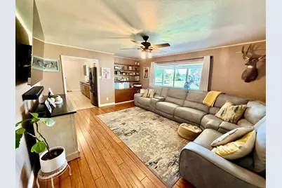 325 E Chanslor Way, Blythe, CA 92225 - Photo 13