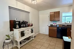 325 E Chanslor Way, Blythe, CA 92225 - Photo 7