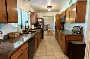 325 E Chanslor Way, Blythe, CA 92225 - Photo 9