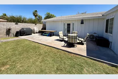 325 E Chanslor Way, Blythe, CA 92225 - Photo 35