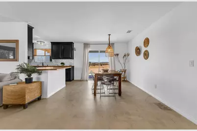 56625 Lowe Avenue, Yucca Valley, CA 92284 - Photo 23