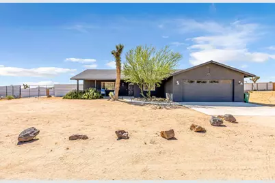 56625 Lowe Avenue, Yucca Valley, CA 92284 - Photo 11