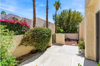200 E Racquet Club Road #18, Palm Springs, CA 92262 - Photo 13