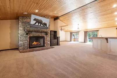 661 Cedar Glen Drive, Big Bear City, CA 92314 - Photo 9