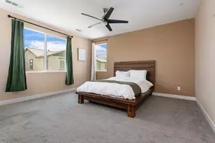 76333 Oxford Ln, Palm Desert, CA 92211 - Photo 13