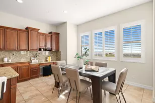 7641 Kingdom Dr, Riverside, CA 92506 - Photo 13