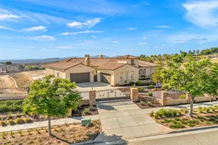 7641 Kingdom Dr, Riverside, CA 92506 - Photo 3