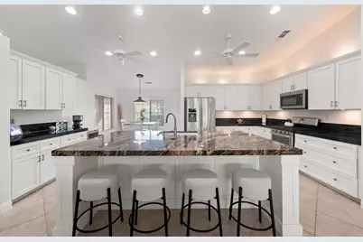 81129 La Reina Circle, Indio, CA 92201 - Photo 9