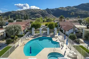 2366 E Miramonte Circle E, Palm Springs, CA 92264 - Photo 1