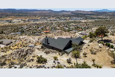 6171 Del Rio Way, Yucca Valley, CA 92284 - Photo 3