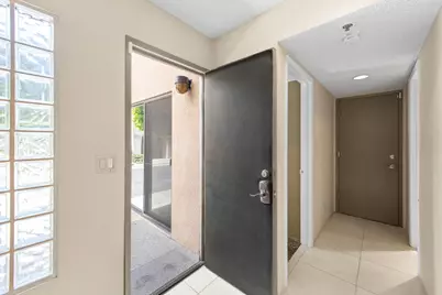 969 Village Square N, Palm Springs, CA 92262 - Photo 3