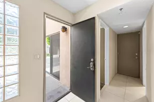 969 Village Square N, Palm Springs, CA 92262 - Photo 3