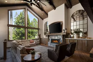 264 CA-173, Lake Arrowhead, CA 92352 - Photo 19