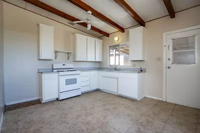 74965 Serrano Drive, Twentynine Palms, CA 92277 - Photo 11