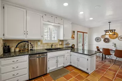 6817 Warren Vista Avenue, Yucca Valley, CA 92284 - Photo 15