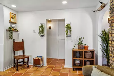 6817 Warren Vista Avenue, Yucca Valley, CA 92284 - Photo 9