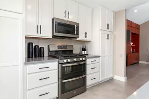2218 N Sunshine Cir, Palm Springs, CA 92264 - Photo 17