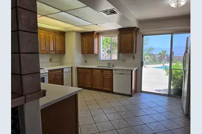 9032 Puesta Del Sol, Desert Hot Springs, CA 92240 - Photo 7