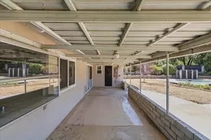 230 E Sunset Dr N, Redlands, CA 92373 - Photo 41