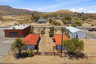 6757 Adobe Rd, 29 Palms, CA 92277 - Photo 5